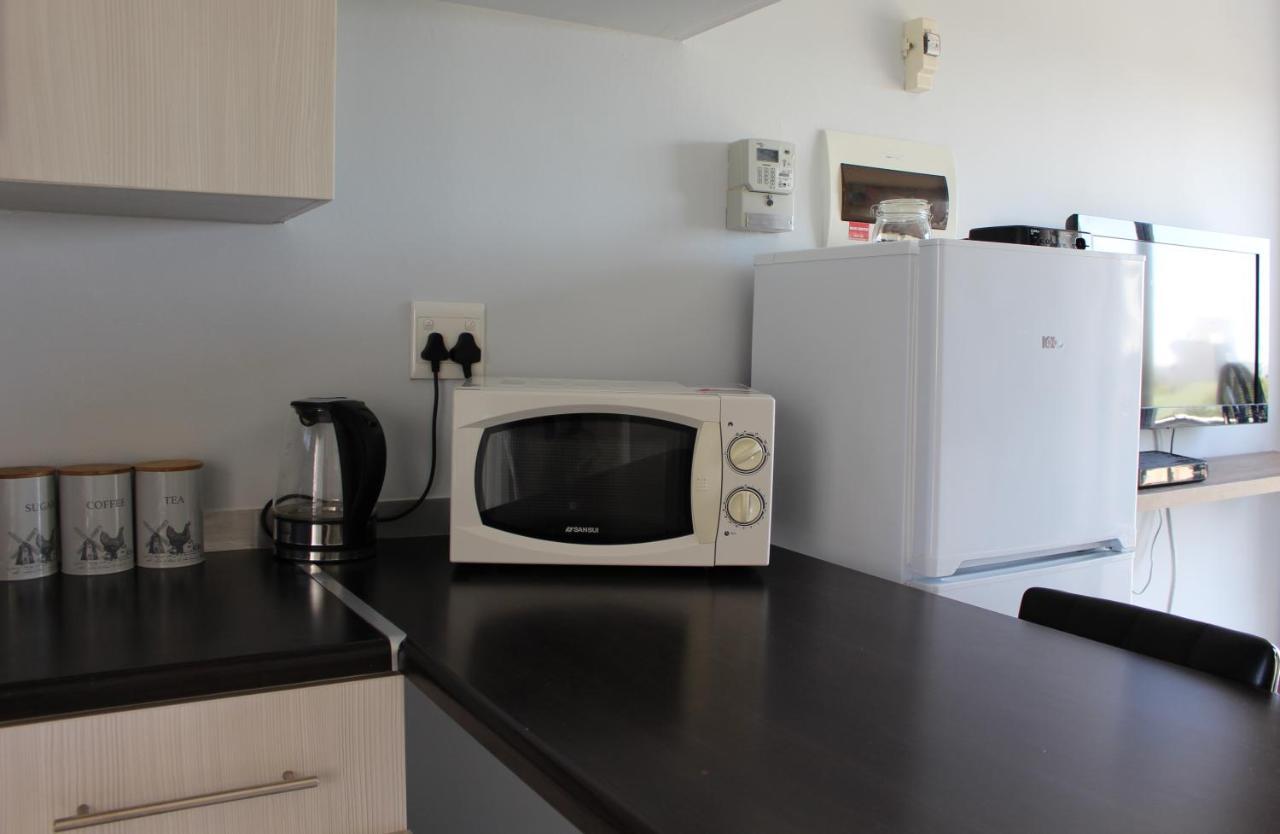 Abigail'S Studio Apartment @ Trift Tower Windhoek Buitenkant foto